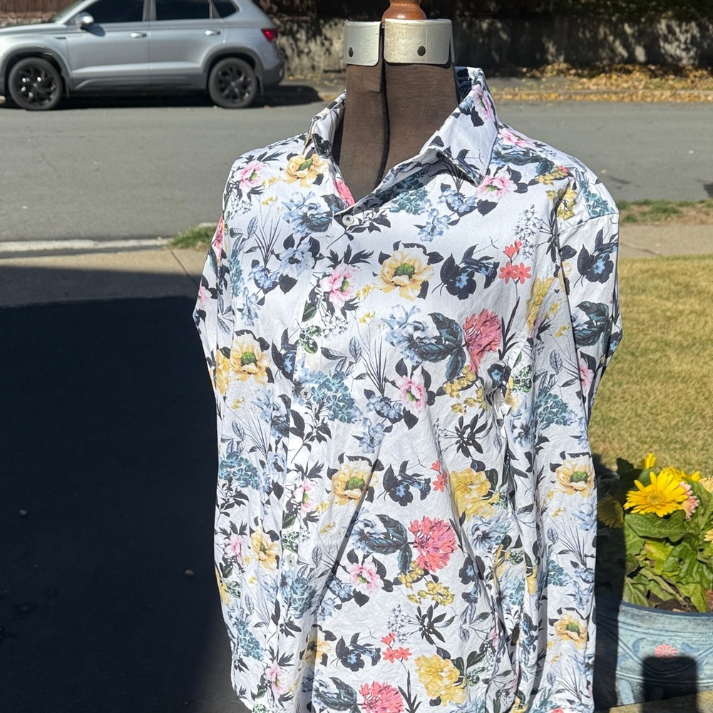 Men's Floral Button Down Shirt - Multicolor
